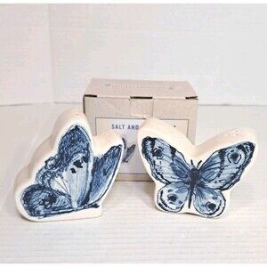 CRACKER BARREL NEW Butterfly Salt & Pepper Set Rare 3" Susan Winget Blue White